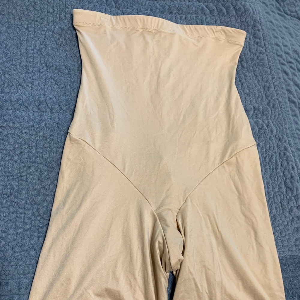 Maidenform Shapewear